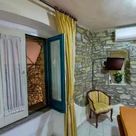 Il Fascino Del Borgo *