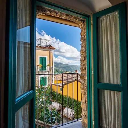 Apartment Il Fascino Del Borgo Castellabate